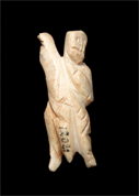 Plaque en ivoire représentant un danseur