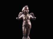تمثال صغير للإله "إيروس" 