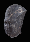 رأس لملك مصري من عهد الأسرة الثلاثين